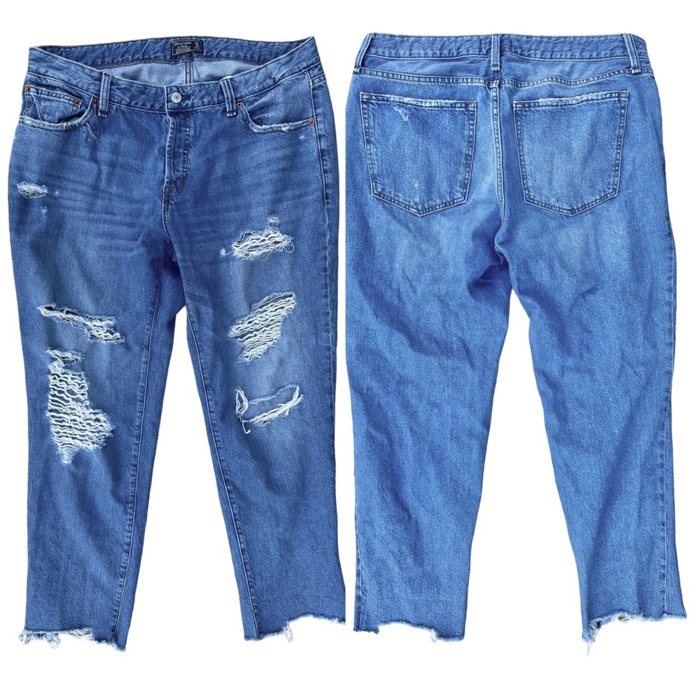 Abercrombie & Fitch "Ames Low Rise Slim Boyfriend" Button Fly Ripped Jeans 32/14